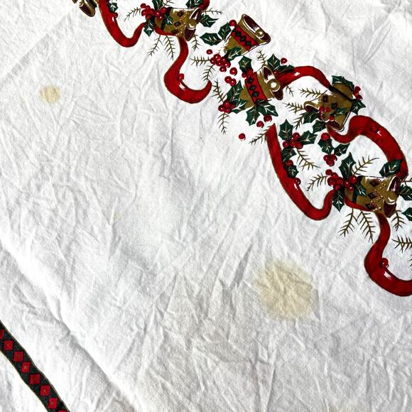 Vintage Christmas tablecloth Y2K long rectangle holiday white red green FLAWS - Picture 7 of 9